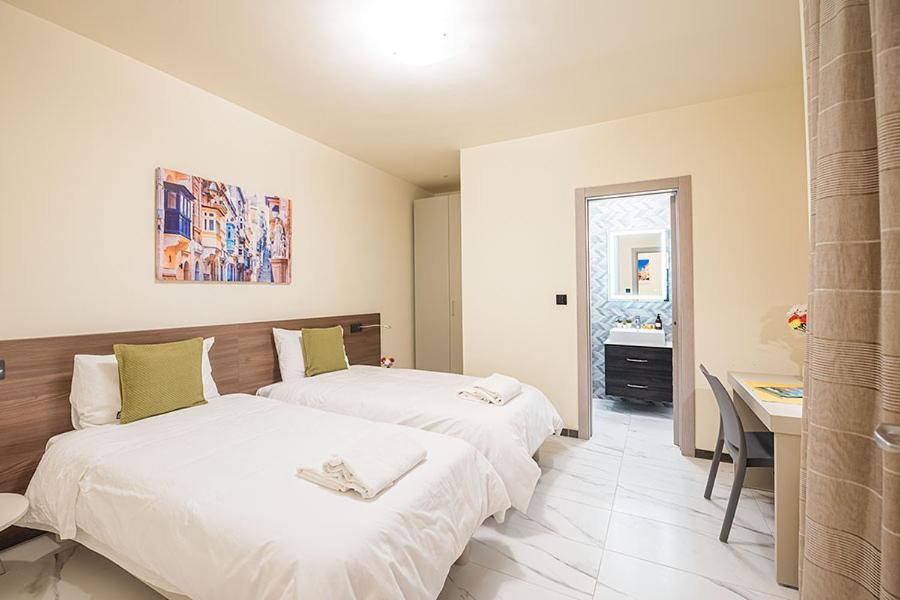 Atlantis Holiday Suites Marsalforn Buitenkant foto