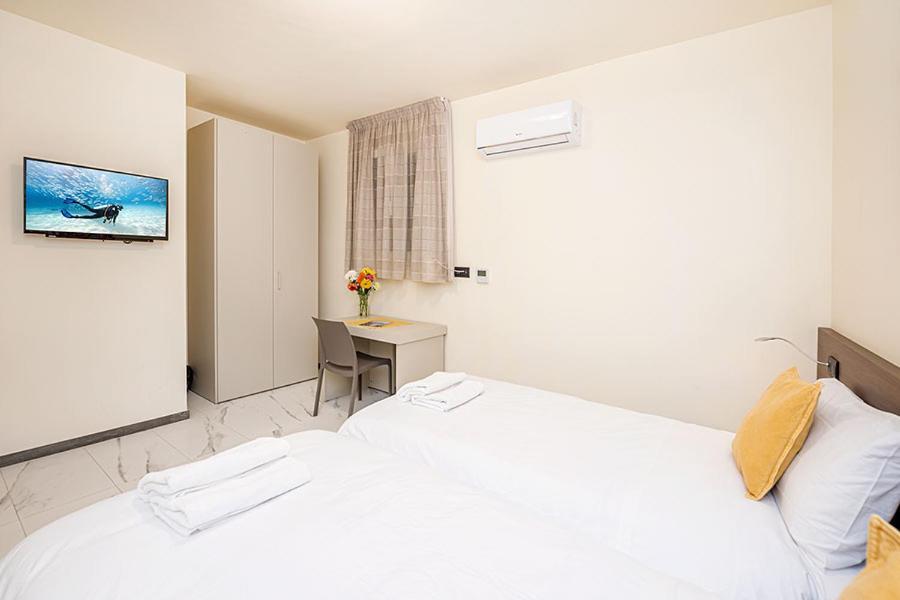 Atlantis Holiday Suites Marsalforn Buitenkant foto