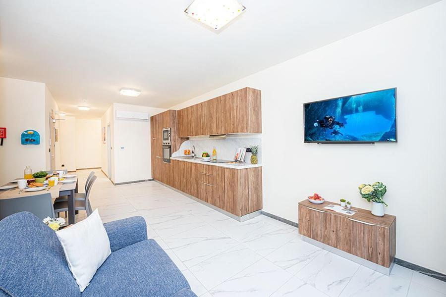 Atlantis Holiday Suites Marsalforn Buitenkant foto