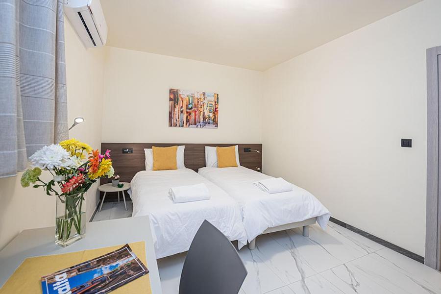 Atlantis Holiday Suites Marsalforn Buitenkant foto